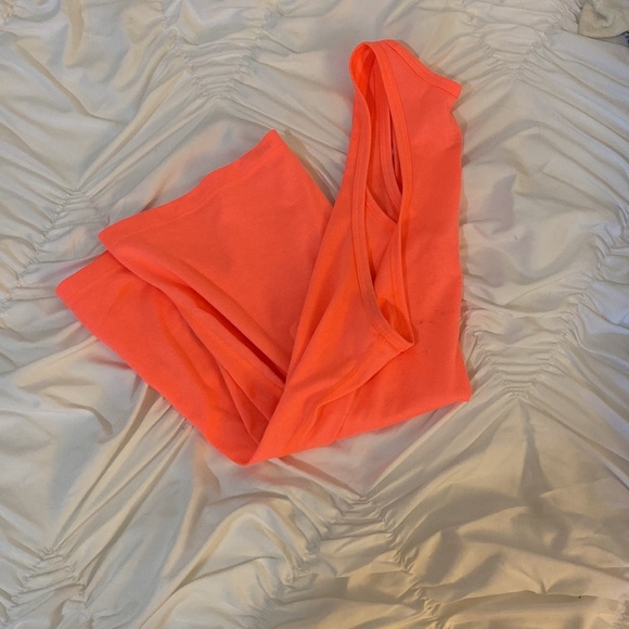 Nike Razor Back Tank - Picture 2 of 3